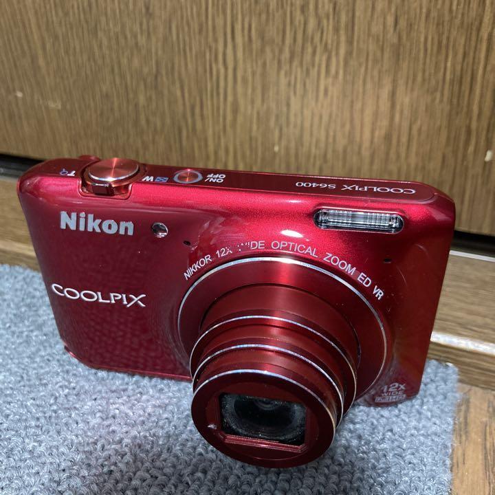 Nikon COOLPIX S6400 Digital Camera Glossy Red Touch Panel Nikon COOLPIX S6400 Digital Camera Glossy Red Touch Panel