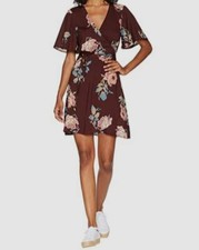 $215 Show Me Your Mumu Women's Red Floral Short Sleeve Andrea Wrap Dress Size S