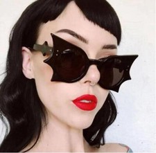 2024 Butterfly Vintage Sunglasses Women Bat Punk Eyewear Women/Men Funny Glasses