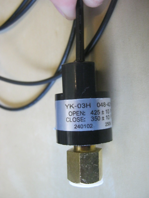 NEW MATCH-WELL MW YK-03H 048-425K350K high pressure switch