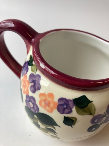 Strawberry Plaid Creamer by Oneida - Picture 6 of 7