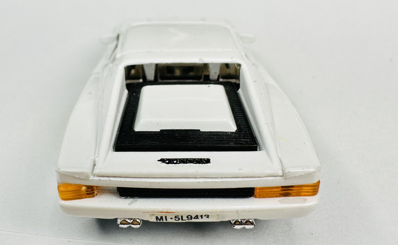 Picture 5 of 6