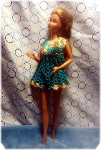 Handmade Crochet Doll Nightgown that Fit 11.5" Barbie / NO DOLL/ NO SHOES - Picture 2 of 9
