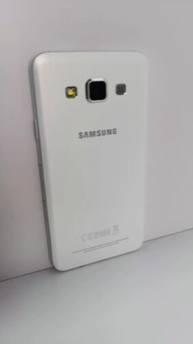 Samsung Galaxy A3 SM-A300FU Unlocked 4G Android 16GB 8MP 4.5" fully functional - Video 1 van 1