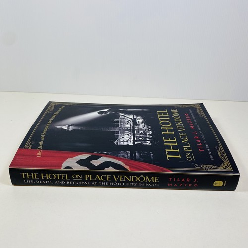 The Hotel on Place Vendome by Tilar J Mazzeo Large Paperback 2014 History War - Picture 3 of 9