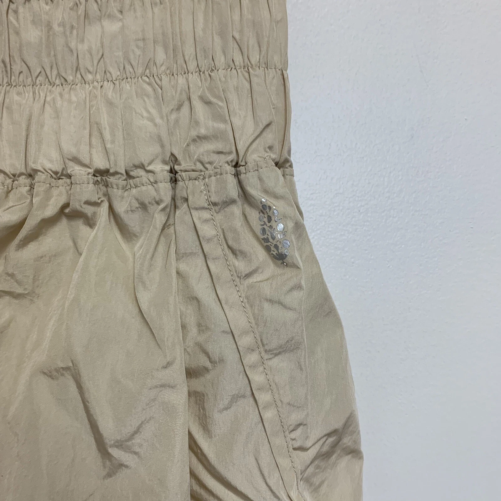 free-people-movement light khaki shorts