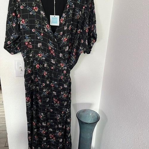 Hayden Plus Los Angeles V-neck Short Sleeve Floral Wrap Dress Boho NWT Size 2XL - Picture 5 of 9