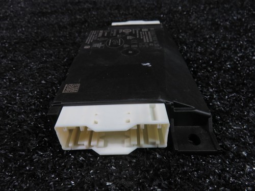 Mercedes A220 GLA  Control Looking Unit Module 19 21 A1679001420 - Picture 5 of 12