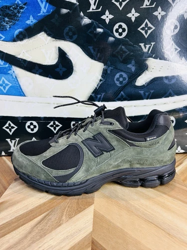 New Balance JJJJound x 2002R GORE TEX vert noir M2002RXY homme 12 épuisé
