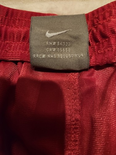 Nike Girls Dark Pink Athletic Shorts W) Pockets & Drawstring- 11.5 Waist-Size XL - Picture 8 of 9