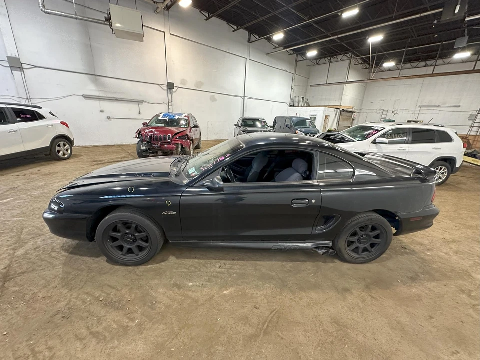 Used Alternator fits: 1996 Ford Mustang 8 cylinder SOHC Grade A - Image 4 of 4