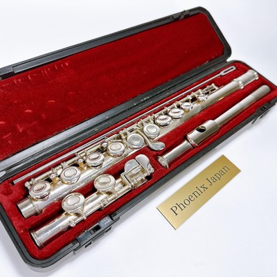 YAMAHA YFL-211S Silver Plated Concert Flute with Hard Case