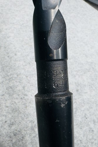 PRECISION TWIST DRILL TAPER SHANK 209 39/64 HIGH SPEED STEEL DRILL USA - Picture 2 of 5
