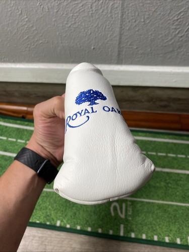 AM&E Royal Oaks Dallas, Tx Pro Blade Putter Cover Bianco Blu - Foto 10 di 13