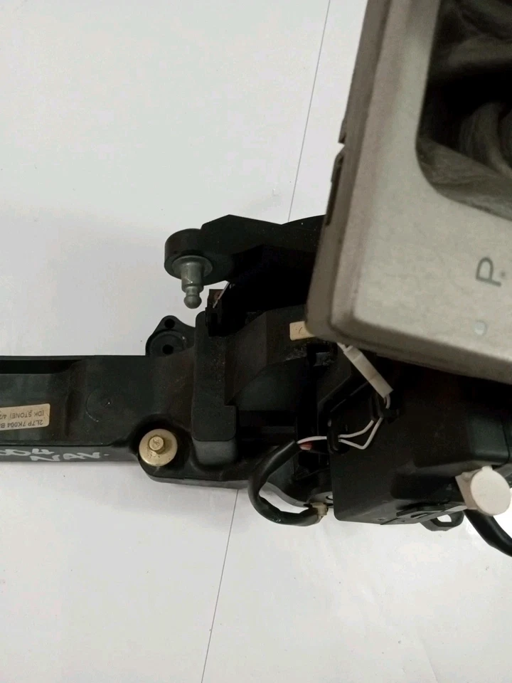 2003 2004 Lincoln Navigator seletor de marchas câmbio de piso 2l7P 7K004 BDT1C8 - Imagem 4 de 4