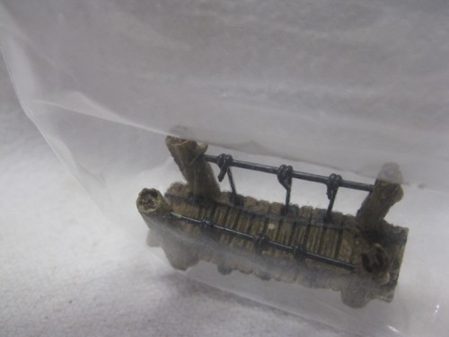 Fairy Garden/Terrarium Micro Miniature Suspension Bridge - Picture 6 of 6