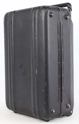 Halliburton Zeroller Black 20.5X12.5X6", Combination Lock, Without Dividers - Picture 3 of 9