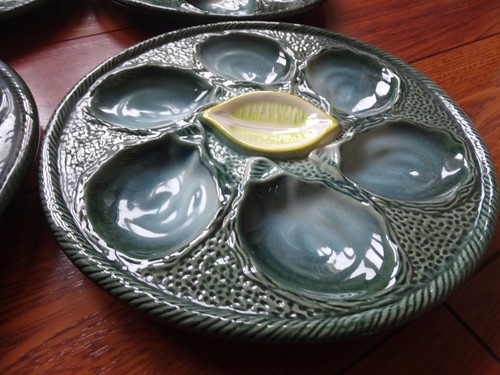 FOUR AMAZING PLATES OYSTER LEMON SHELLS MAJOLICA SAINT CLEMENT FRANCE - Picture 6 of 11