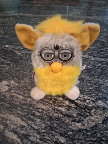 Vintage Lot-(2)FURBY's by TiGER-Banana Peel & Mink "Working"