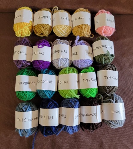 TYH Suministros 20 - 22 Yardas BonBon Madejas Hilo Acrílico Multicolor Nuevo Abierto LOTE 8 - Imagen 1 de 5