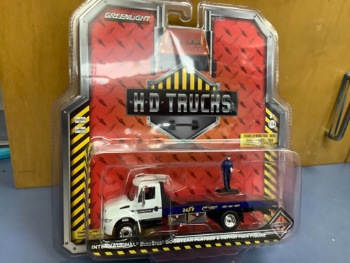 Neumático Goodyear International Durastar 4400 Rollback plataforma plana 1/64 Greenlight - Imagen 2 de 3