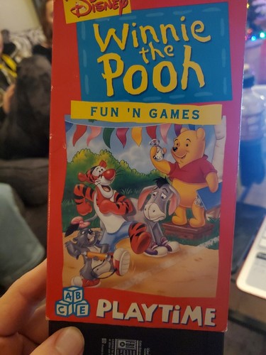 Winnie the Pooh - Pooh Playtime - Fun N Games (VHS, 1995)
