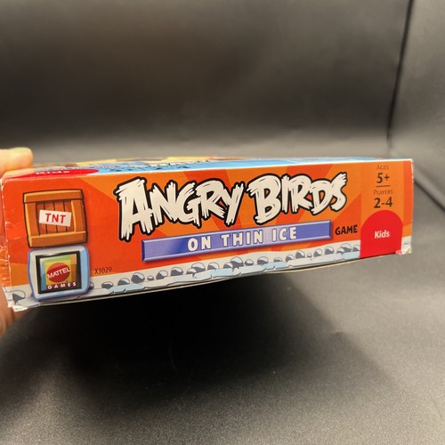 Mattel Angry Birds On Thin Ice New Open Box - Cards Sealed 2011 - Picture 9 of 10