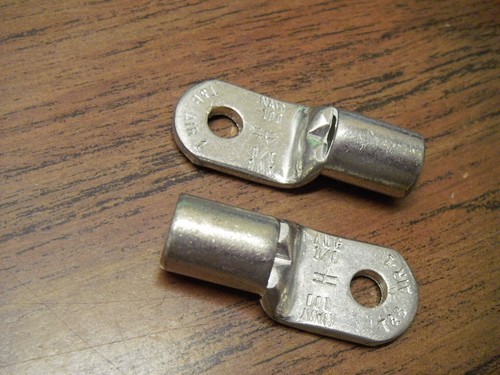 Thomas & Betts T&B Navy 100 Copper Lug 1/0 AWG Connector Navy Air 1 Stud = 1/4" - Bild 1 von 5
