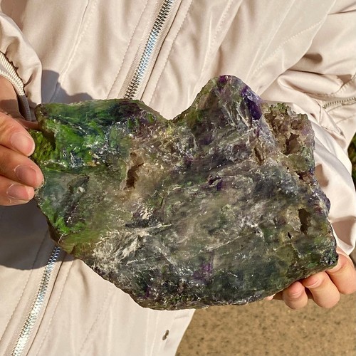 3.1LB Natural and colorful fluorite tablets for crystal therapy and meditation - 第 14/15 張圖片