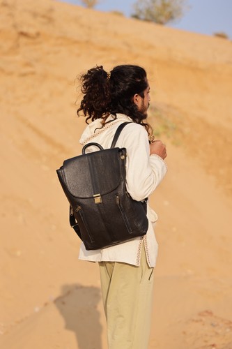 Mochila para portátil de cuero genuino Self Discovery - Imagen 4 de 8