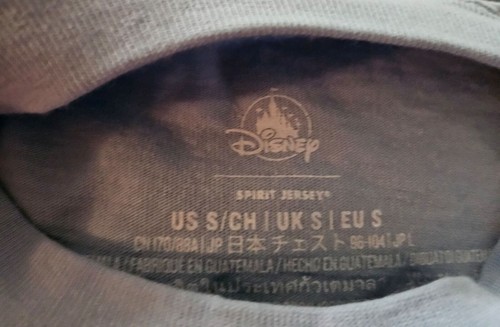 Walt Disney World Magic Kingdom Spirit Jersey Size Adult Small NWT - Picture 3 of 3
