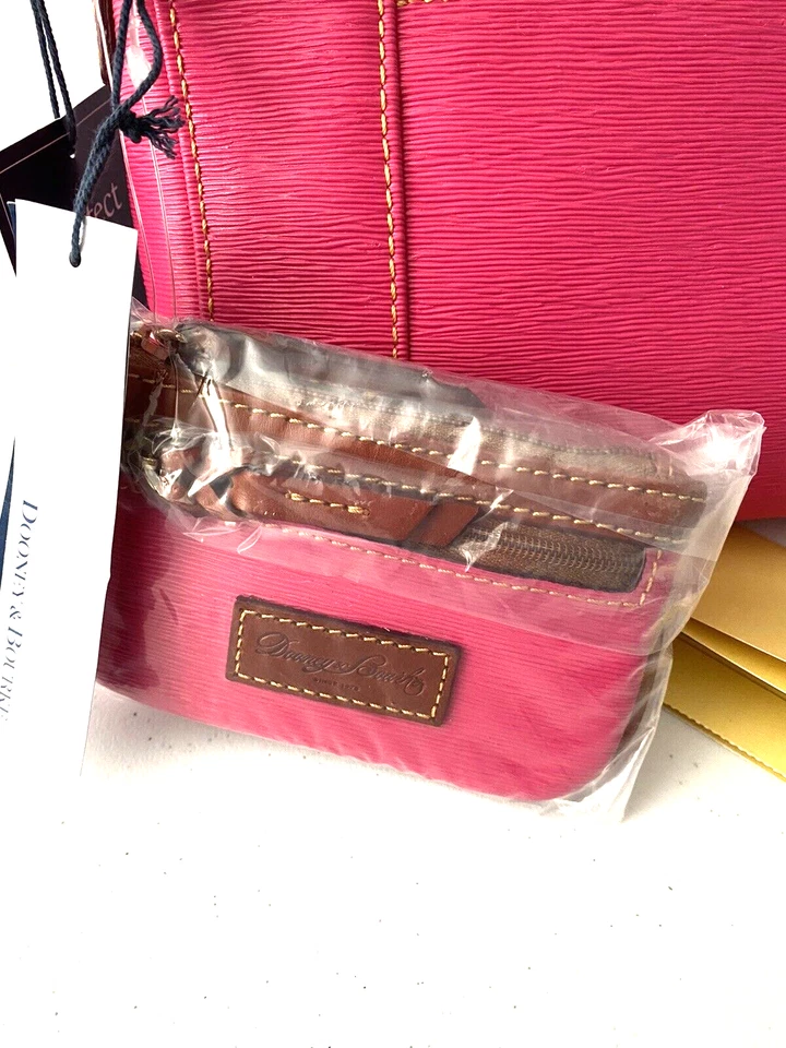 Bandolera Dooney & Bourke Corcho Lexington y Estuche Pequeño Conjunto Rosa Nuevo Foto 4 de 4