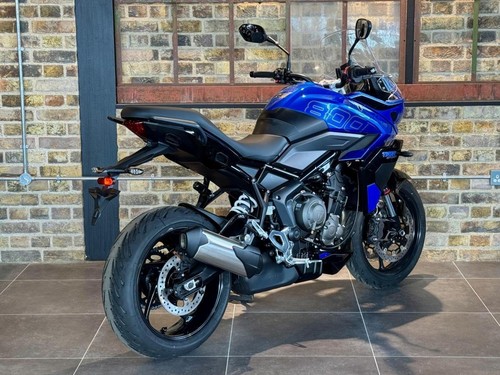 Triumph Tiger Sport 800 - Picture 9 of 20