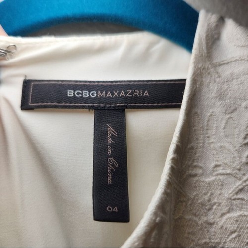 BCBGMaxAzria Women Aliss Feather Hem Dress Jacquard Sleeveless Crew Neck White 4 - Picture 6 of 6