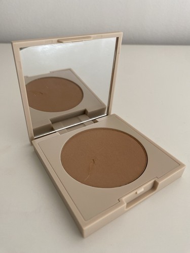 NEW ILIA Beauty NightLite Bronzing Pressed Powder Bronzer - Drawn In (Light-Med) - Picture 7 of 10