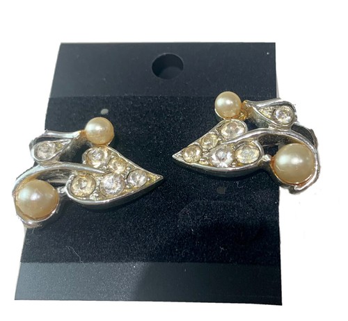 Vintage Lot Earrings Yellow Blue AB Rhinestones Faux Pearl Clips Screwbacks - Imagen 4 de 8