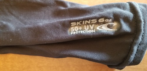 O'NEILL Skins 6 Oz. 50+ UV Small Blue Black LS Long Sleeve Rashguard EUC Free Sh - Picture 3 of 10