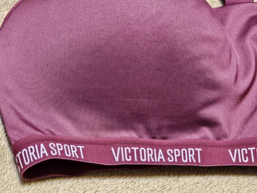 Sujetador Deportivo Victoria Secret INCREÍBLE Ligero 36DD Borgoña Ajustable Acolchado - Imagen 3 de 10