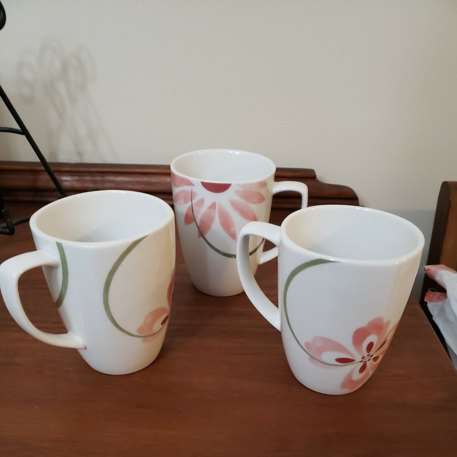 Corelle Coordinates Porcelain Pretty Pink Mugs Set of 3 eBay