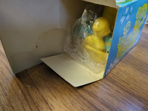 Vintage Avon Quack And Doodle Floating Soap Dish And Soap in original box NOS - Picture 7 of 13