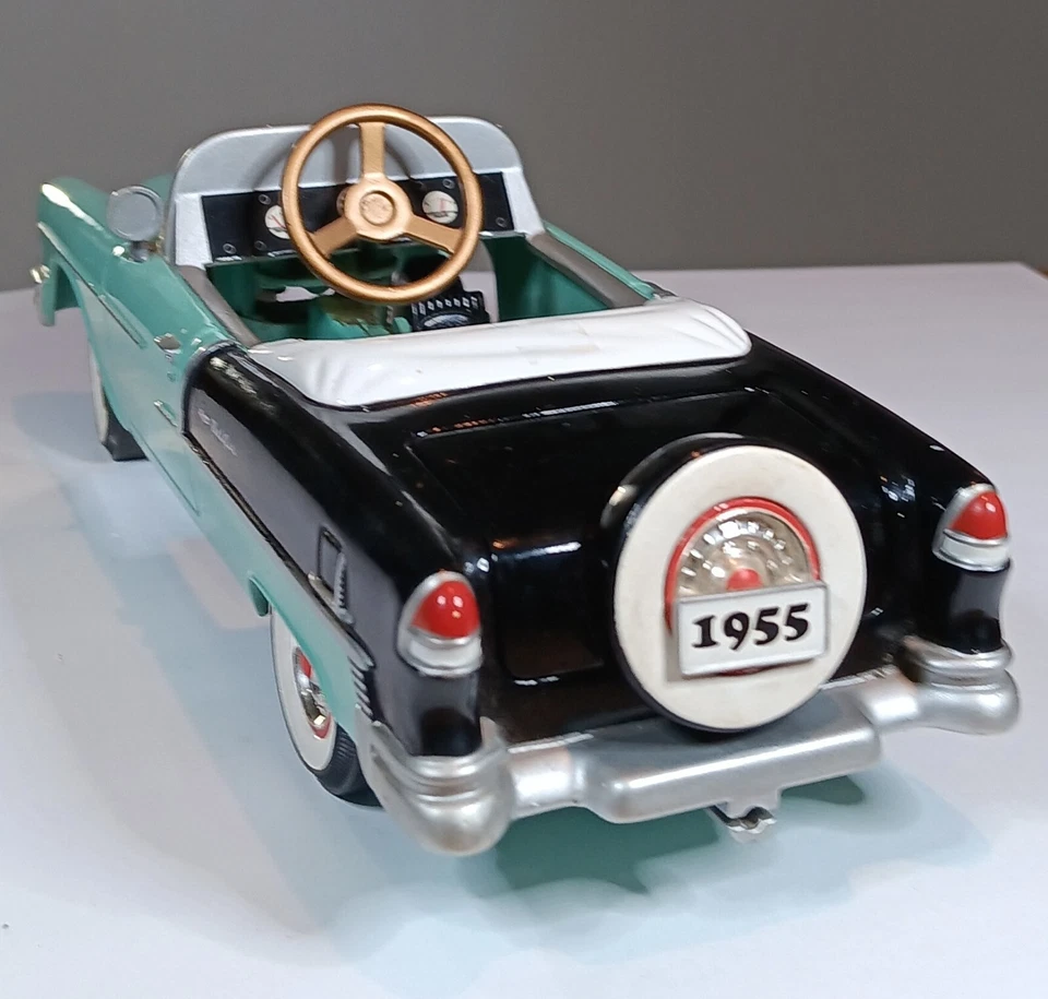 Gearbox - Chevy Bel Air 1:18 Pedal Car Model - aqua blue Black white — 第 4/4 张图片