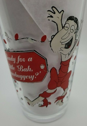 Family Guy Ready For Christmas Bah, Humbuggery Glenn Quagmire Pint Beer Glass - Picture 5 of 8