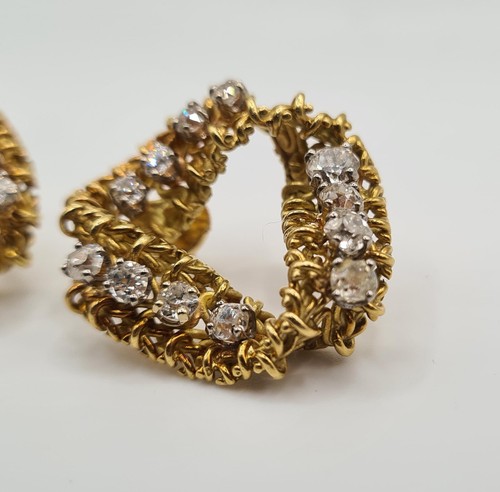 Boucles d’oreilles or jaune 18 carats serties de diamants taille ancienne 3.60ct - Picture 2 of 4