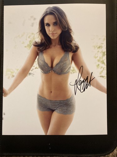 Lacey Chabert signed 8x10 Farbfoto (MAXIM) - Bild 1 von 3