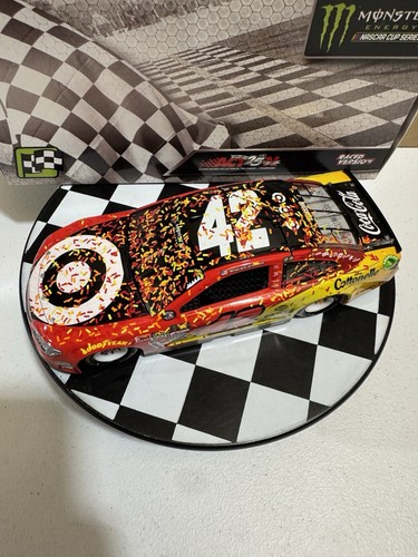 Kyle Larson #42 Target Cars 3 Michigan Win 2017 1/24 Nascar Diecast - Picture 8 of 17