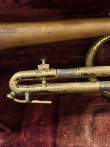 VINTAGE YORK #1581 CORNET With Mouthpieces and Case - Picture 11 of 24