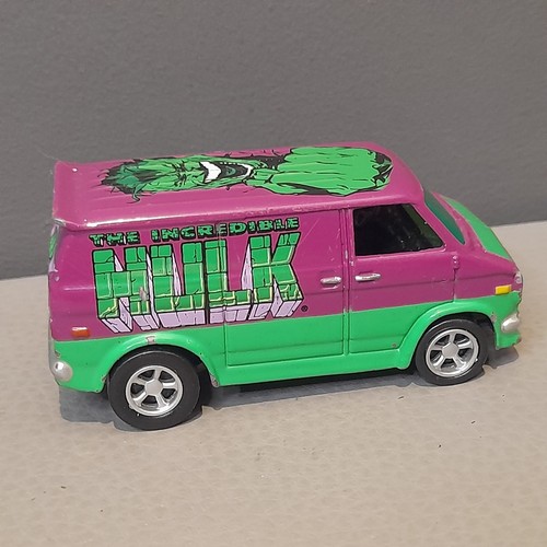 The Incredible Hulk '75 Chevy Van Diecast Metal Racing Champions 1999 - Bild 9 von 19