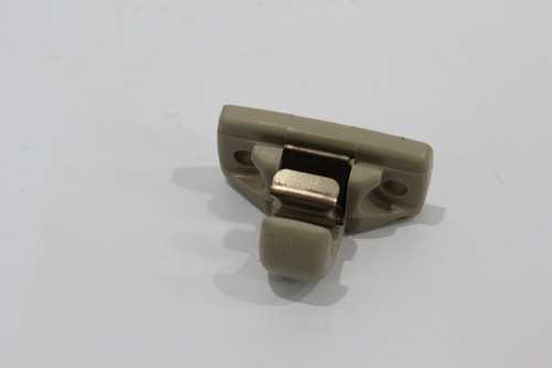 Audi A4 B7 Cabriolet Torrone Beige Sun Visor Hook Clip New 443857561H8X5 - Bild 5 von 12