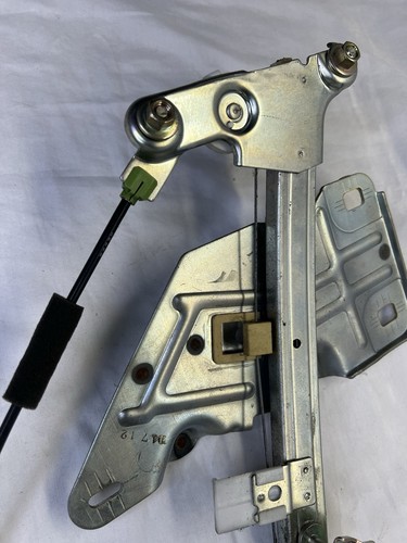 ✅ TESTED 92-96 LEXUS ES300 FRONT PASSENGER RIGHT WINDOW REGULATOR MOTOR OEM - Picture 10 of 11