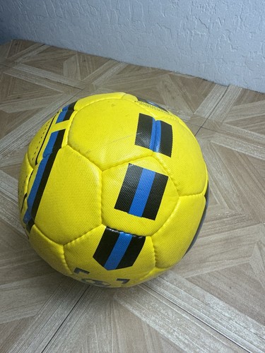 Dribble Up Smart Soccer Ball Size 4 App Enabled Youth Training Ball ONLY - Picture 3 of 7